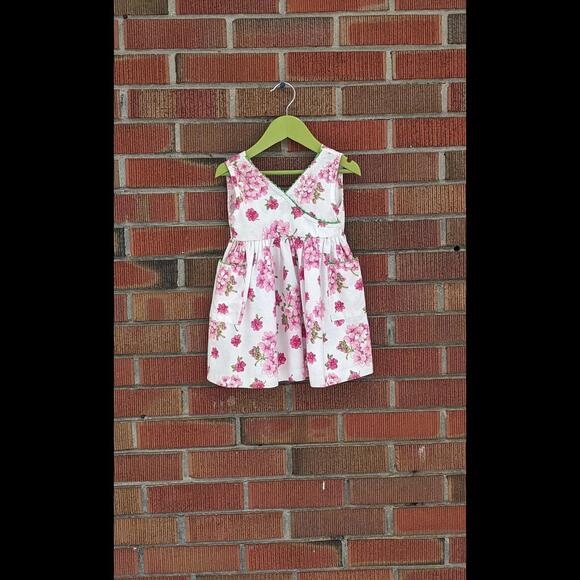 2T Vintage Toddler Dress, White with Pink Flowers, Pockets, 1980-90s - Picture 1 of 7
